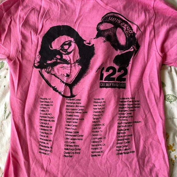 Kali Uchis tour tee - Picture 2 of 3